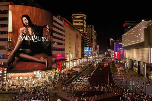 地铁广告案例